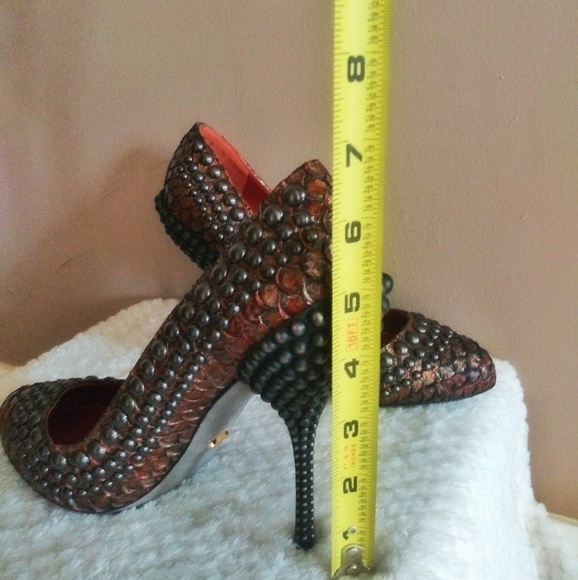 Authentic Sergio Rossi Genevieve Pumps 🔥 - Picture 8 of 8